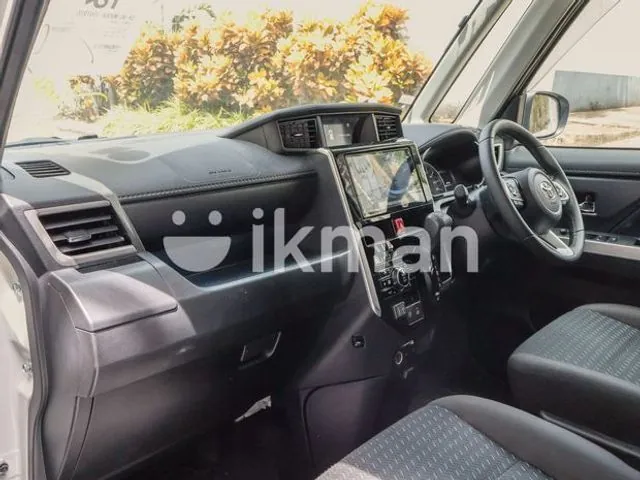 Toyota Roomy 2023 photo 5