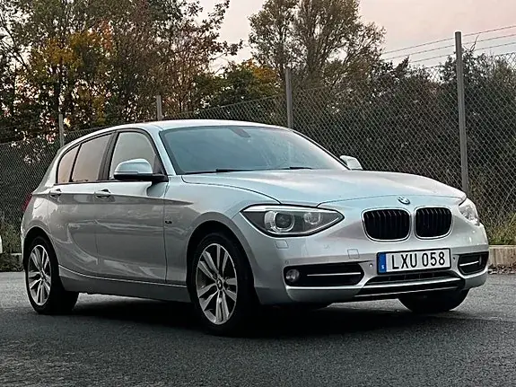 BMW 118D 2014 photo 2