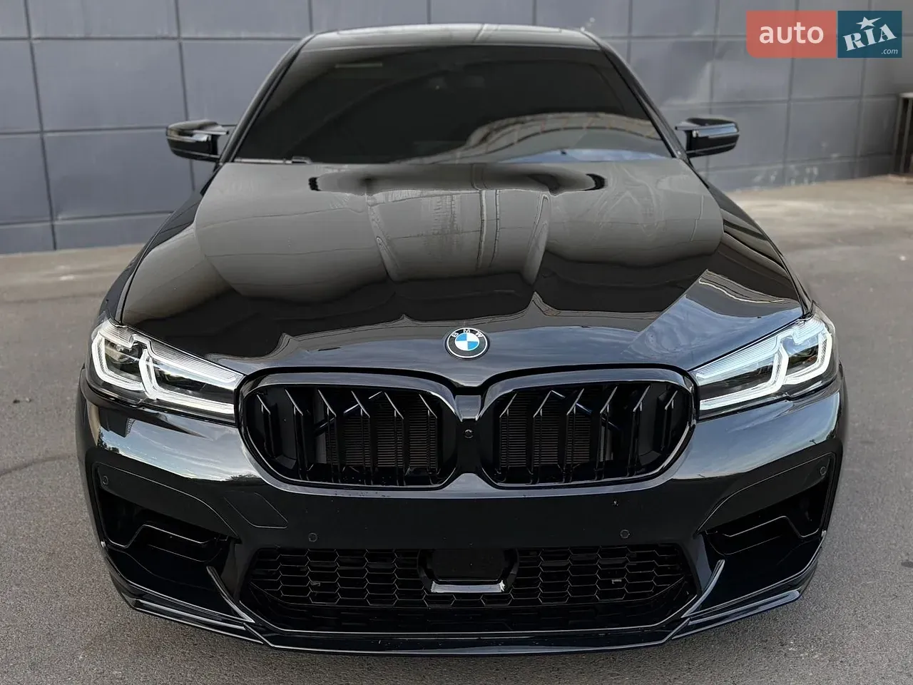 BMW 5 Series 2018 photo 5