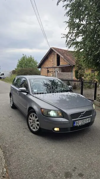 Volvo V50 2007 photo 2