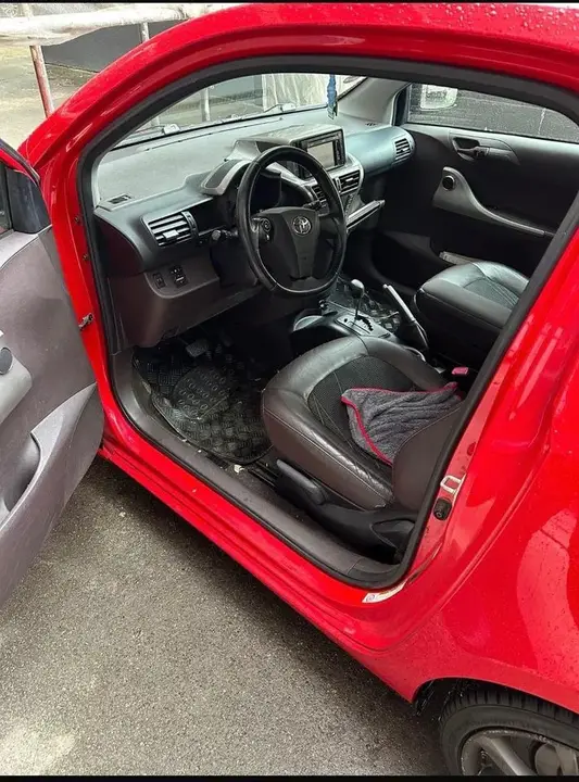 Toyota Iq