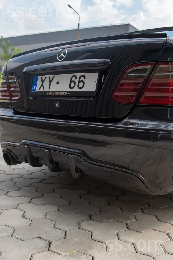 Mercedes-Benz Clk320 1999 photo 4