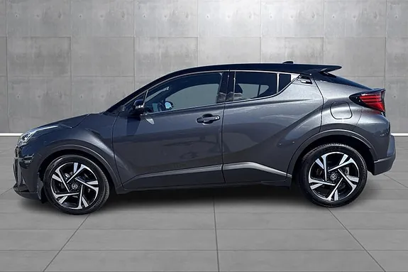 Toyota C-Hr 2022 photo 2