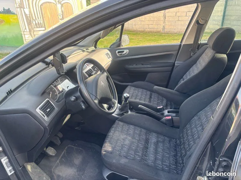 Peugeot 307 2005 photo 3