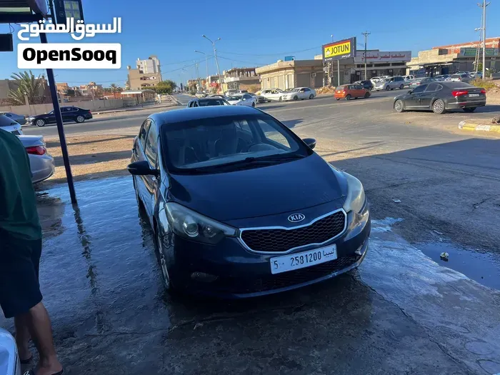 Kia K3 2014 photo 4