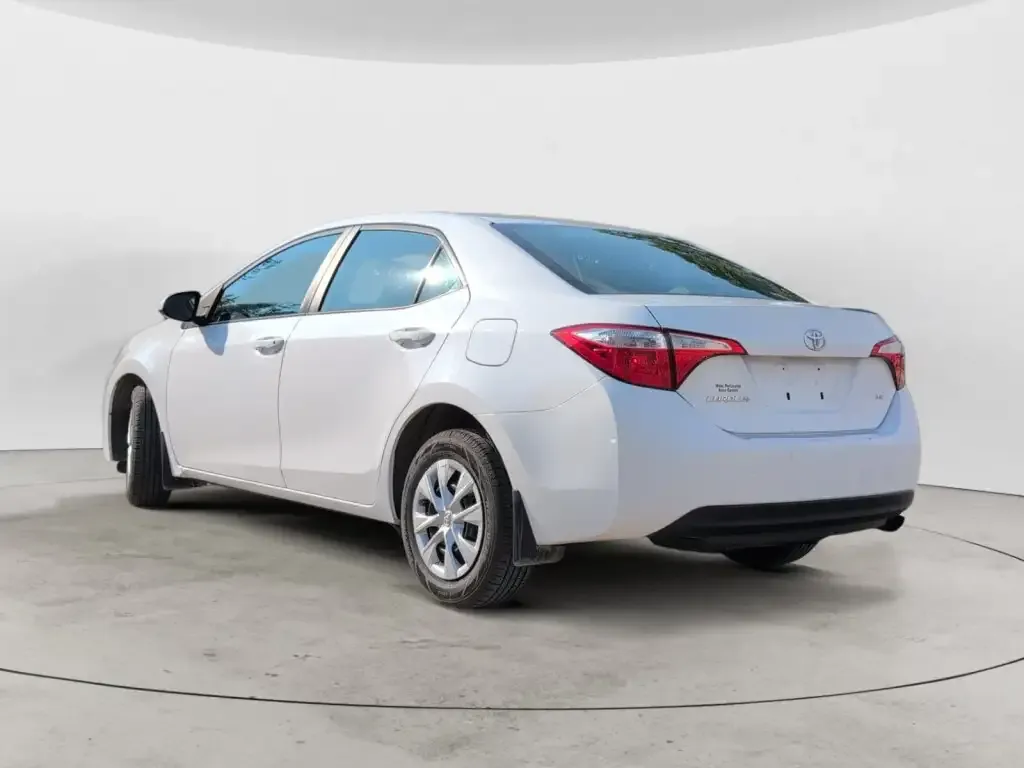Toyota Corolla 2015 photo 3