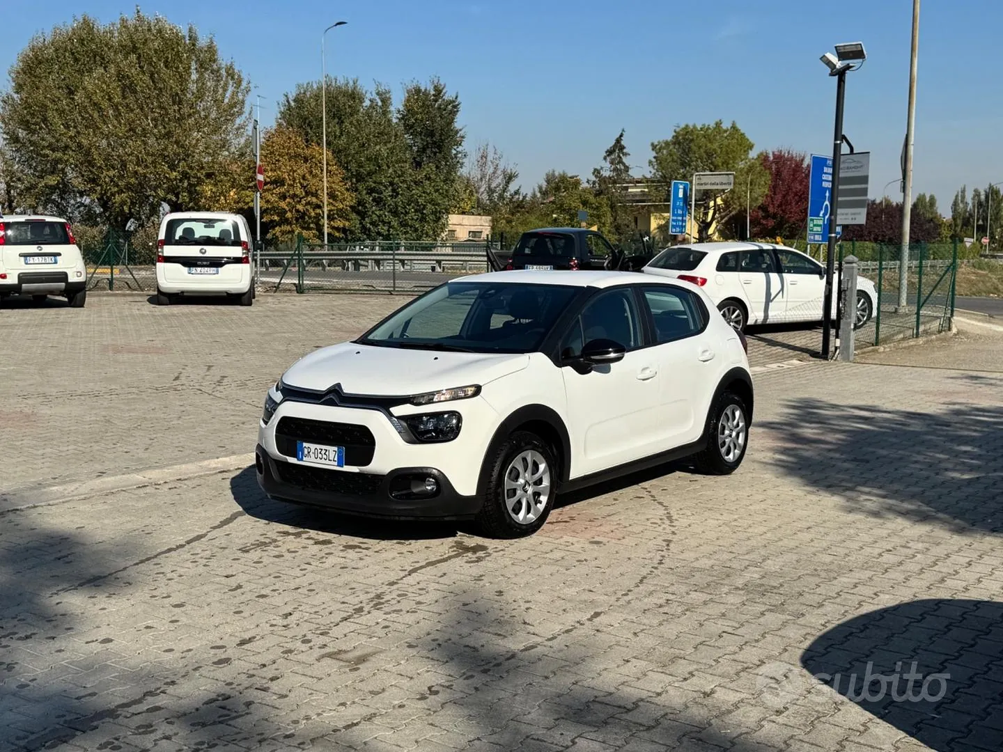 Citroen C3 2023 photo 3