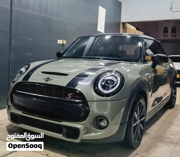 Mini Cooper S 2020 photo 3