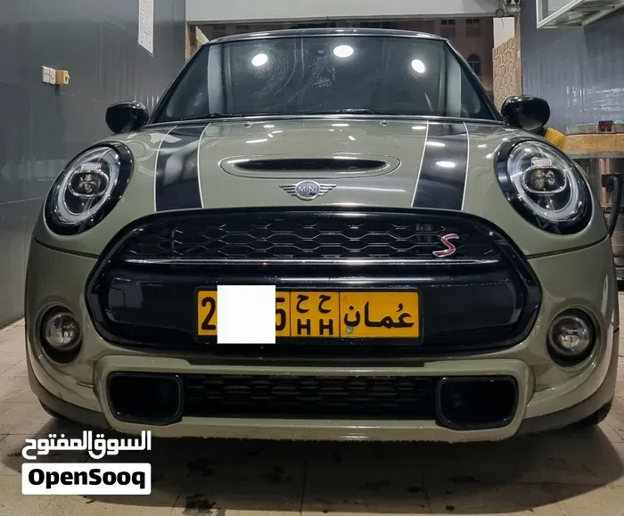 Mini Cooper S 2020 photo 2