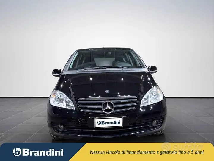 Mercedes-Benz A 2010 photo 3