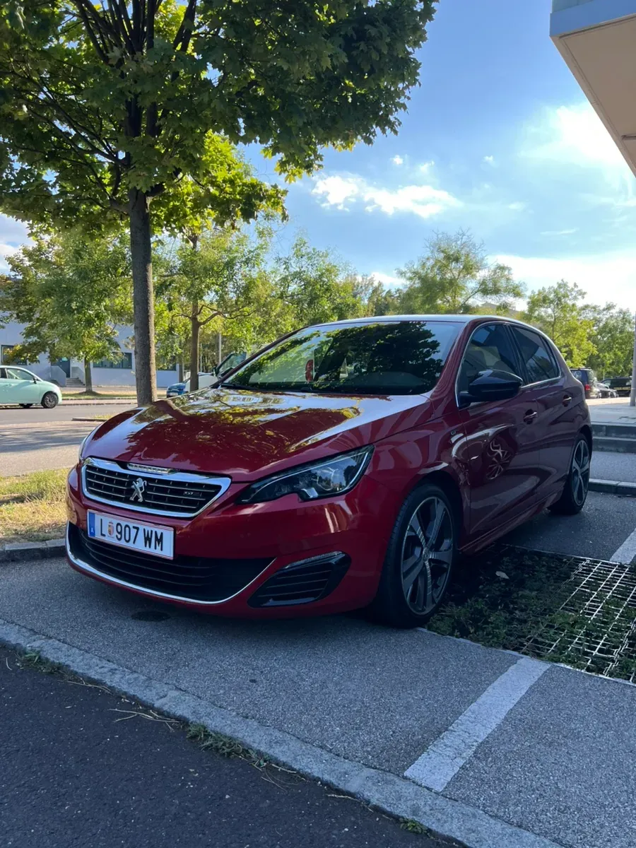 Peugeot 308 2017 photo 3