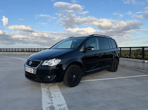 Volkswagen Touran 2006 photo 3