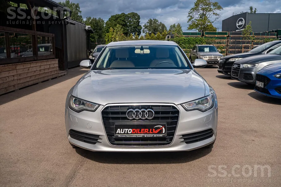 Audi A6 2011 photo 2