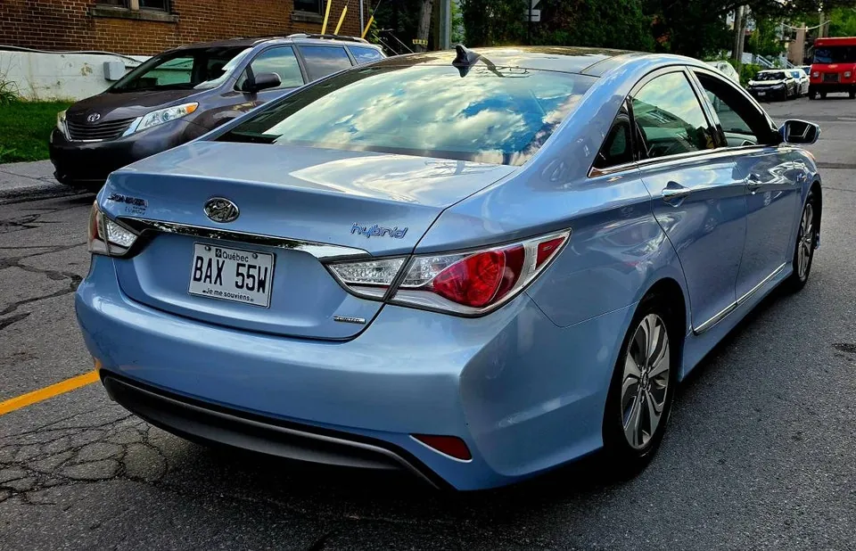 Hyundai Sonata 2013 photo 3