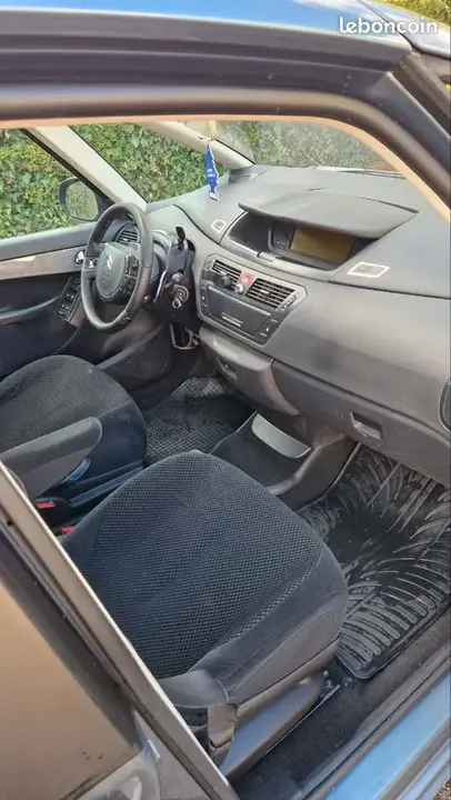 Citroen Xsara Picasso 2010 photo 2
