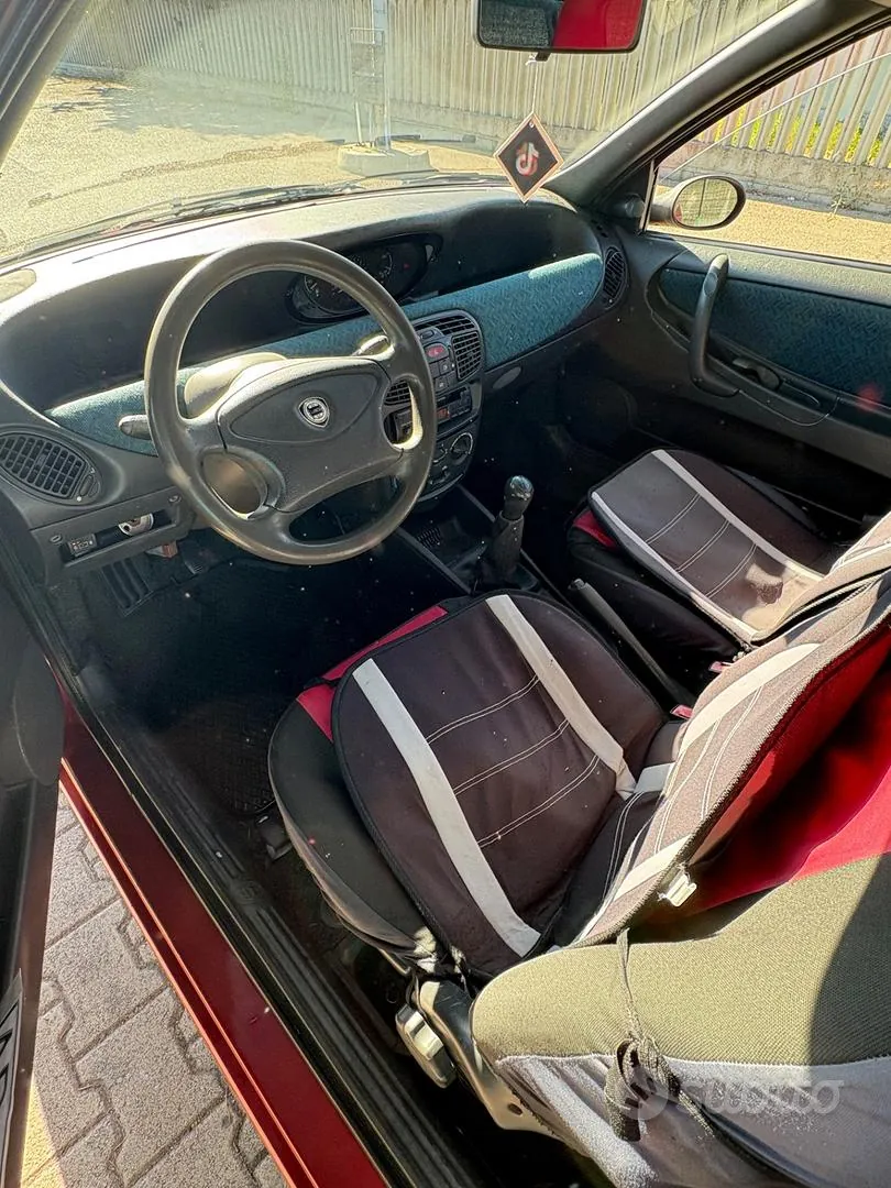 Lancia Y 2001 photo 5