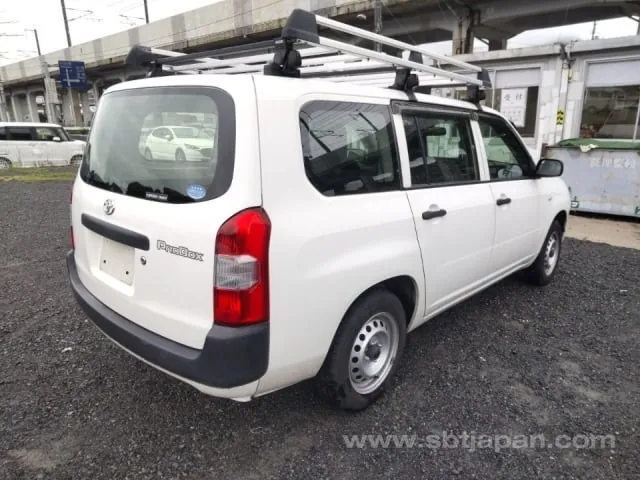 Toyota Probox Van 2019 photo 3