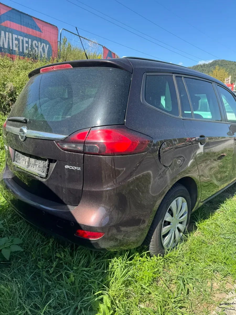 Opel Zafira 2013 photo 3