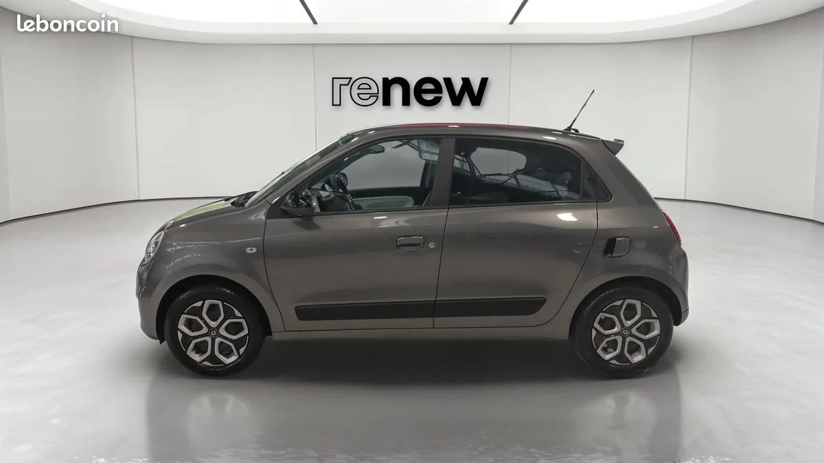 Renault Twingo 2024 photo 2