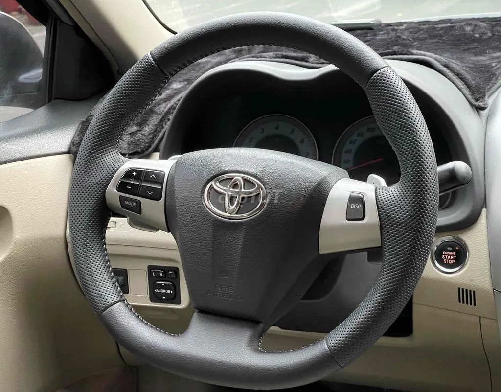 Toyota Corolla Altis 2014 photo 3