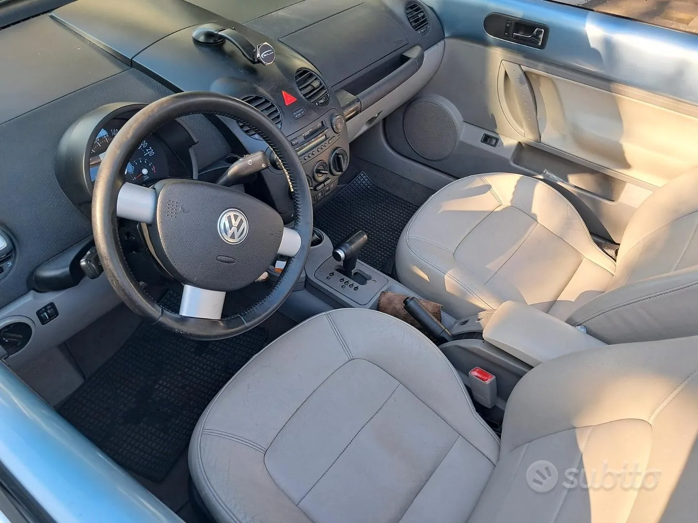 Volkswagen Beetle 2003 photo 3