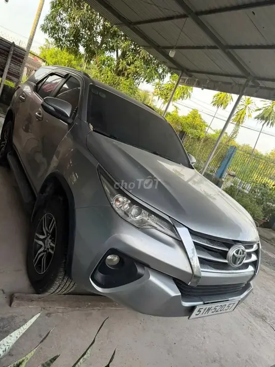Toyota Fortuner 2017 photo 3