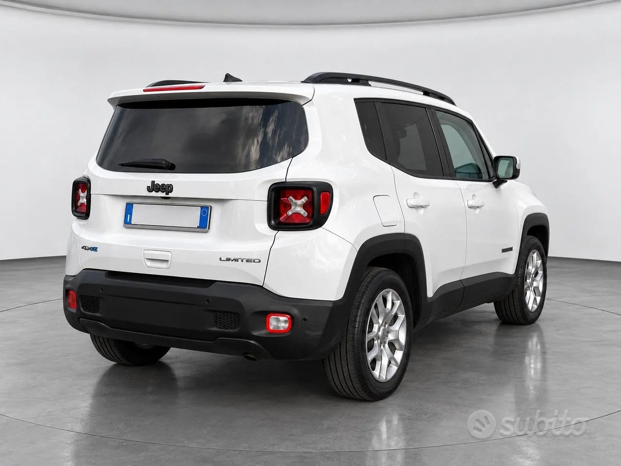 Jeep Renegade 2023 photo 2