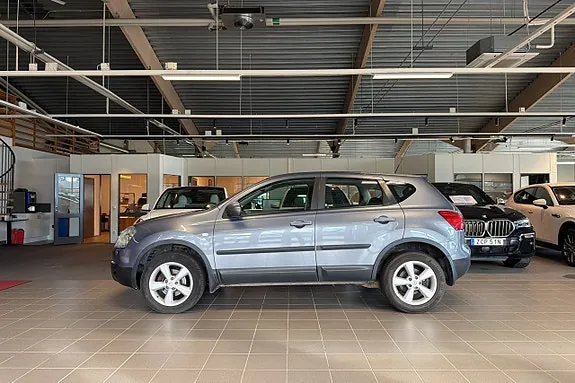Nissan Qashqai 2009 photo 2