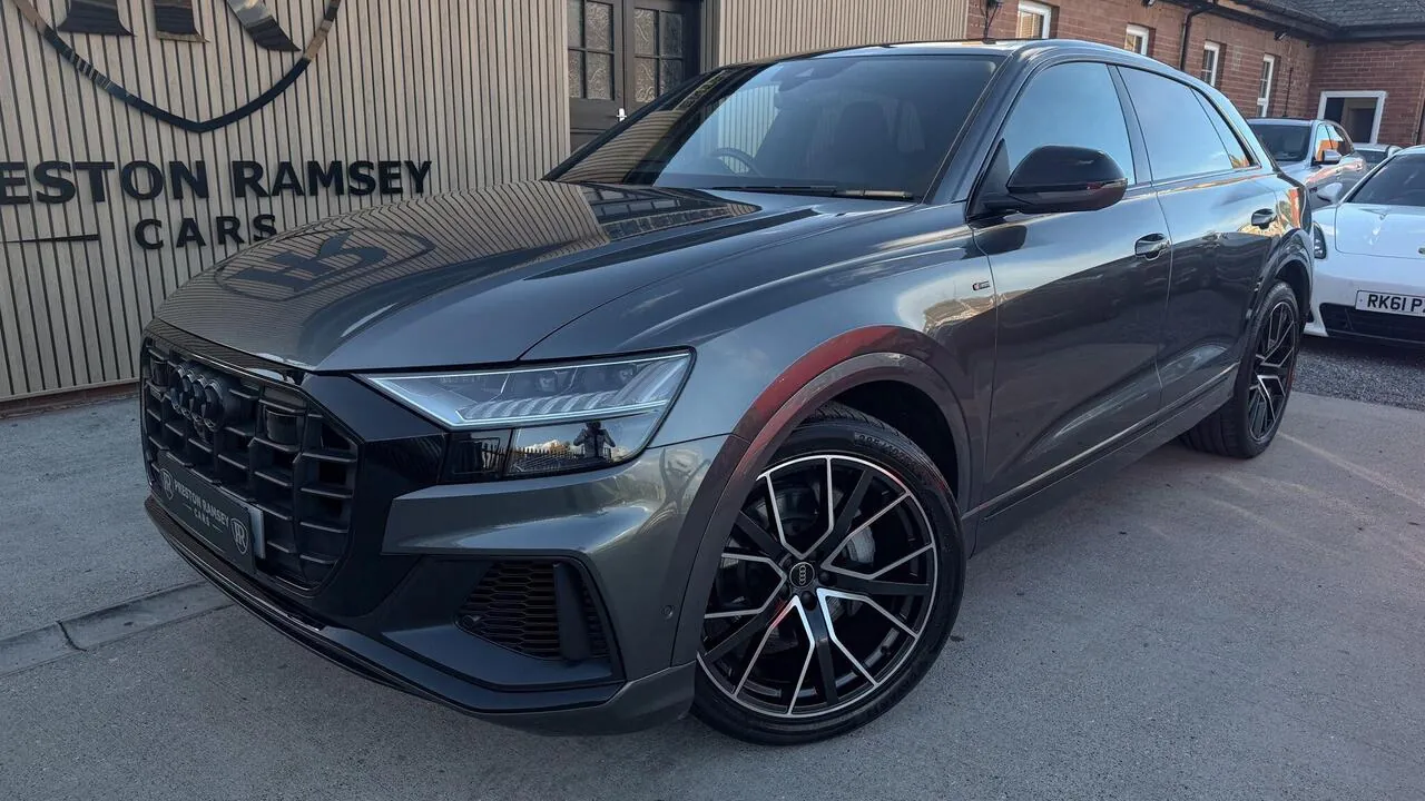 Audi Q8