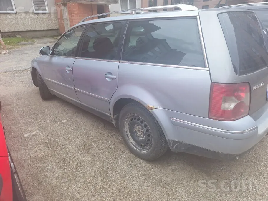Volkswagen Passat 2004 photo 2