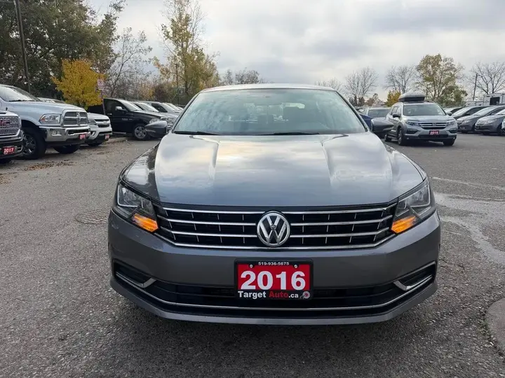 Volkswagen Passat 2016 photo 2