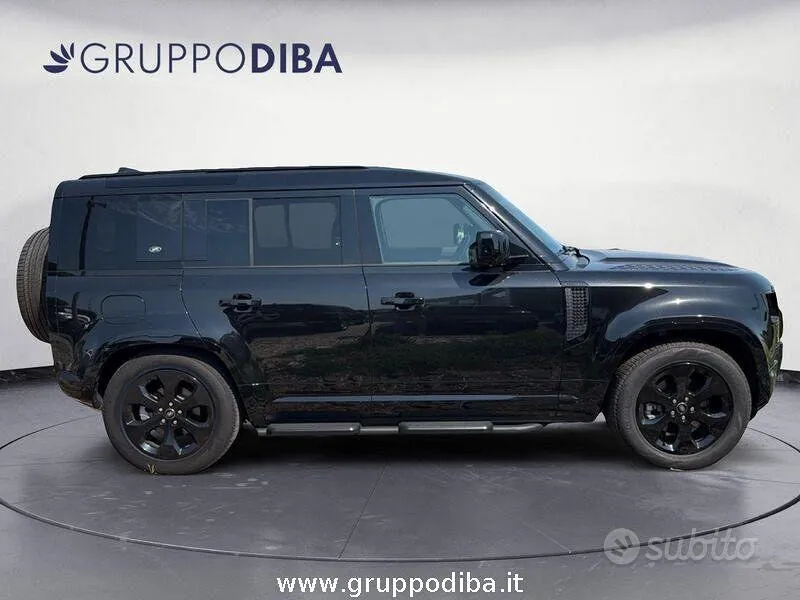 Land Rover Defender 2024 photo 4