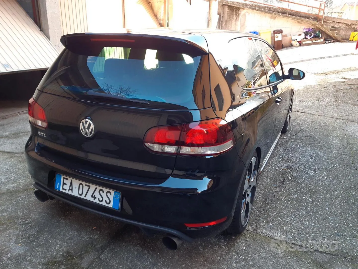 Volkswagen Golf Gti 2010 photo 2
