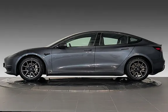 Tesla Model 3 2021 photo 5