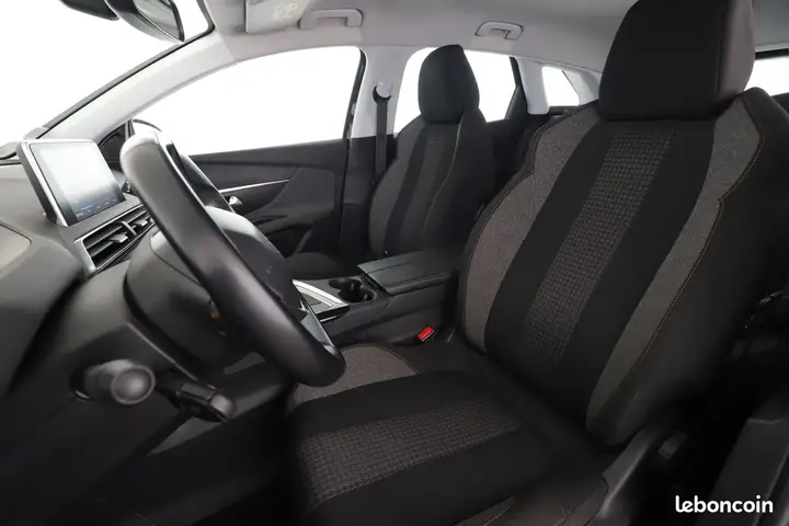 Peugeot 3008 2017 photo 5