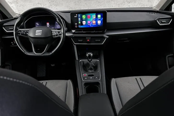 Seat Leon 2021 photo 2