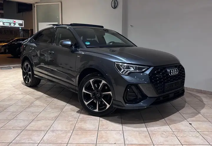 Audi Q3 2020 photo 2