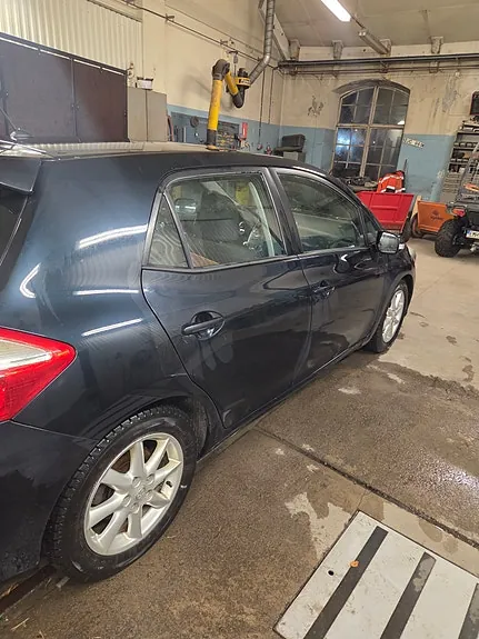 Toyota Auris 2012 photo 3
