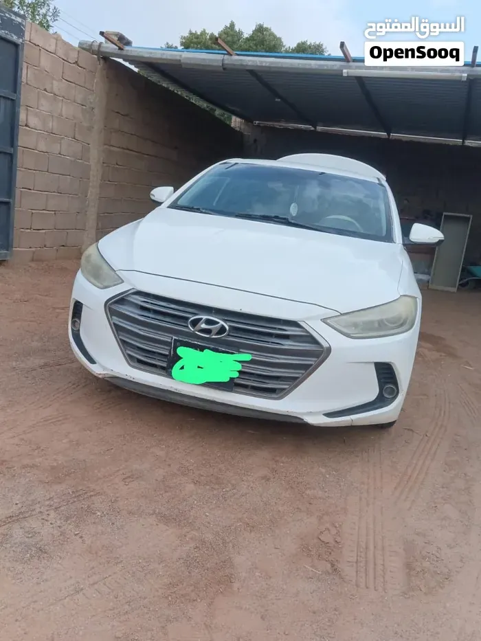 Hyundai Elantra Se 2018 photo 2