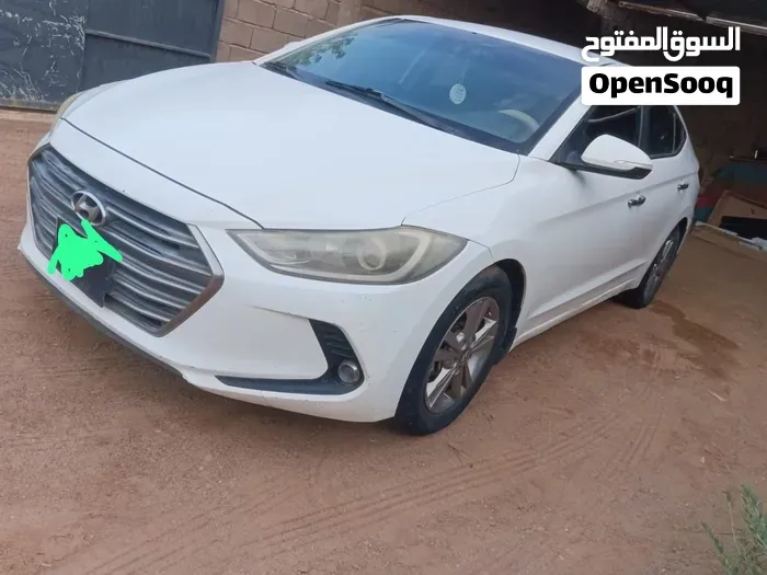 Hyundai Elantra Se 2018 photo 3