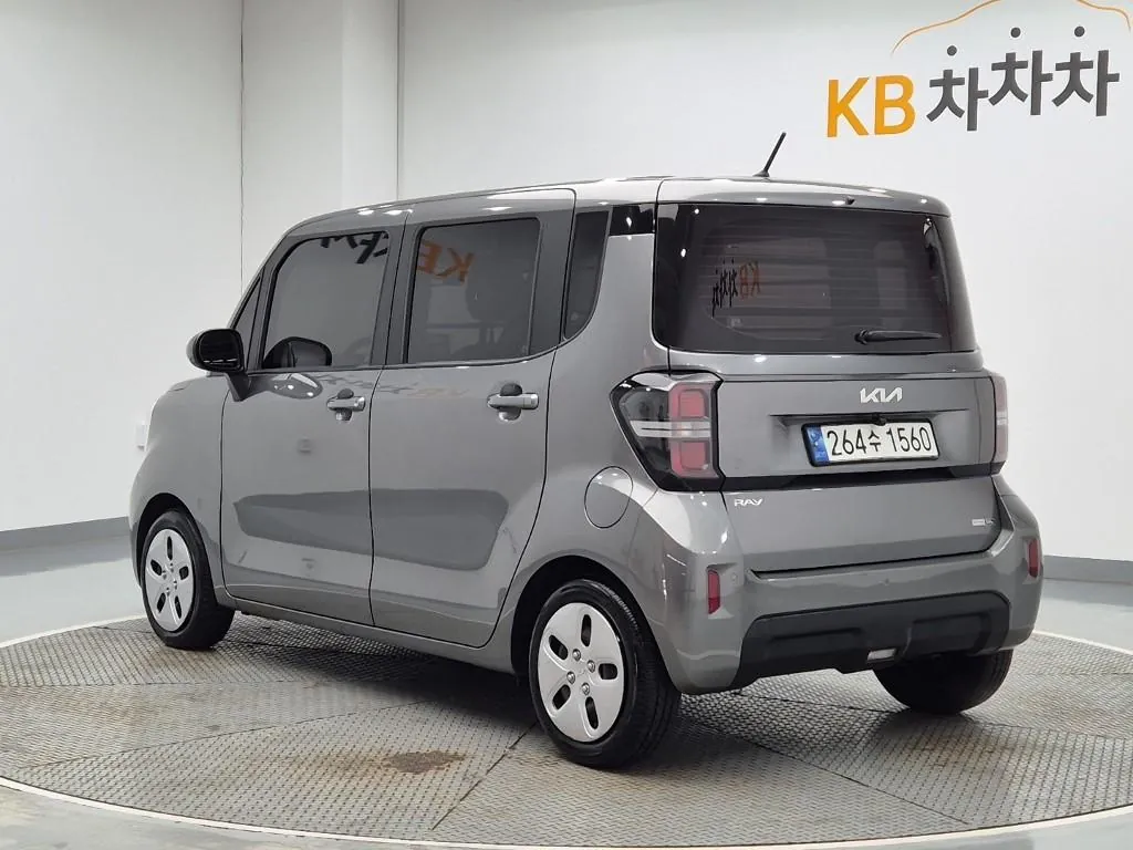 Kia Ray 2023 photo 2