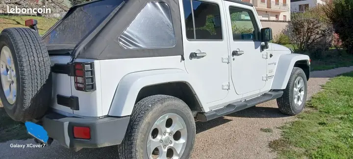 Jeep Wrangler 2014 photo 2