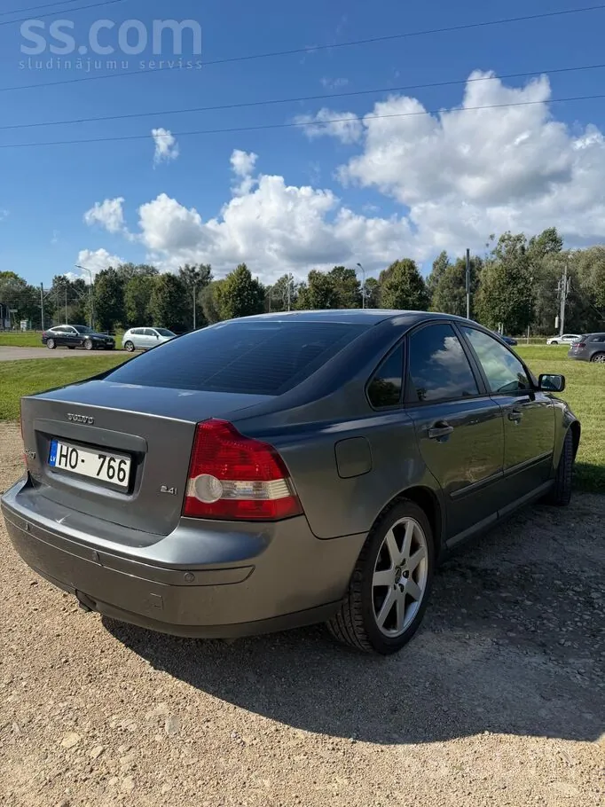 Volvo S40 2004 photo 3