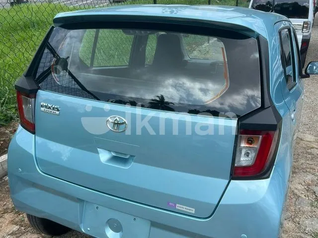 Toyota Pixis 2023 photo 2
