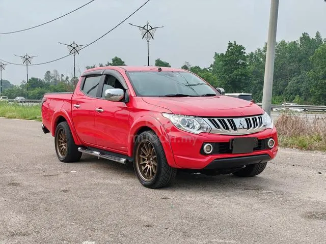 Mitsubishi Triton