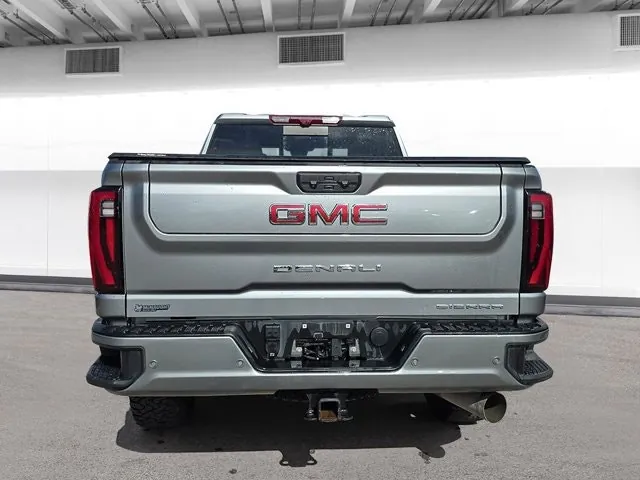 GMC Sierra 2500Hd 2025 photo 5