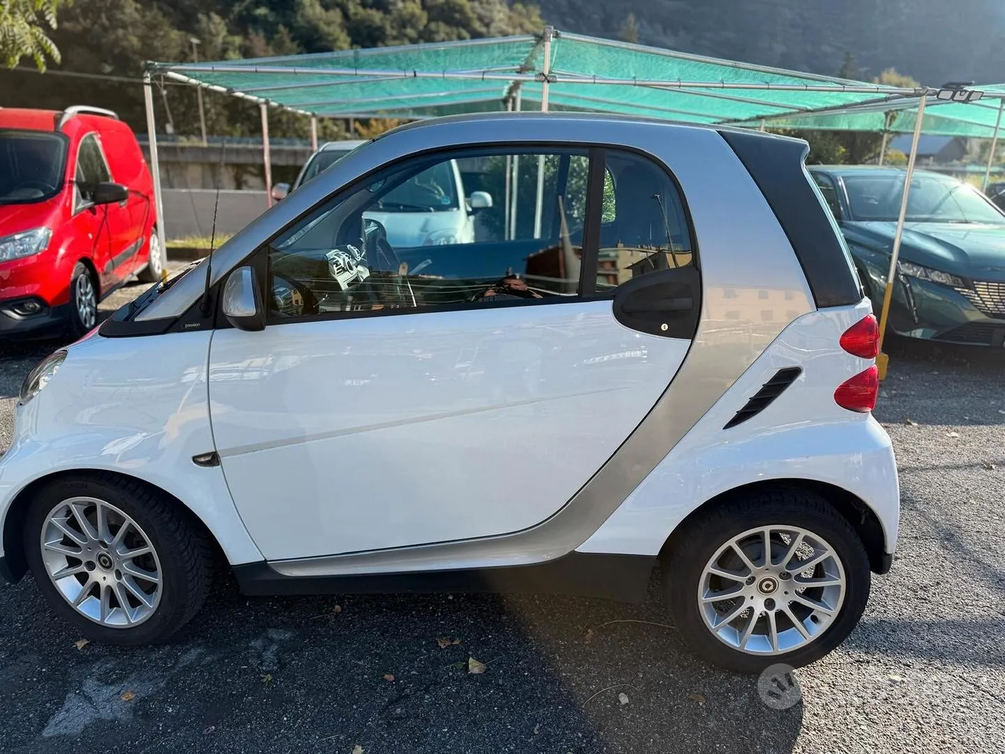 Smart Fortwo 2010 photo 3
