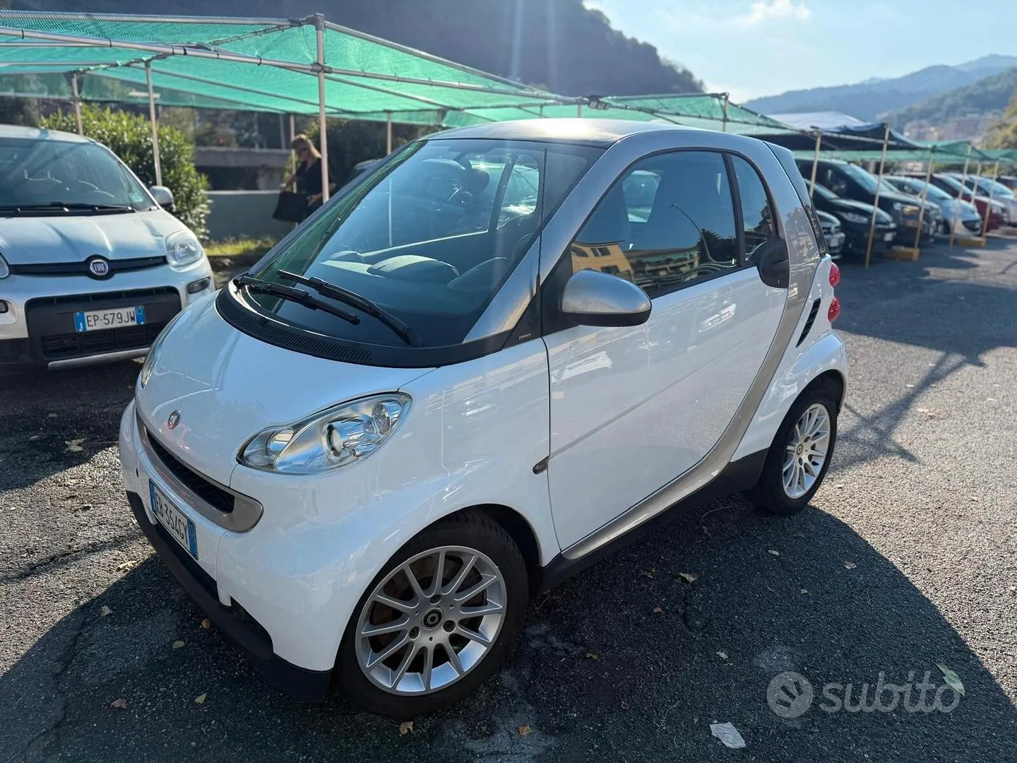 Smart Fortwo 2010 photo 2