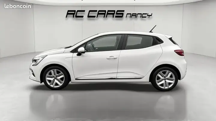 Renault Clio 2020 photo 2
