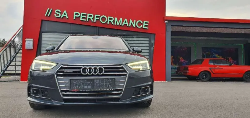Audi A4 2018 photo 3